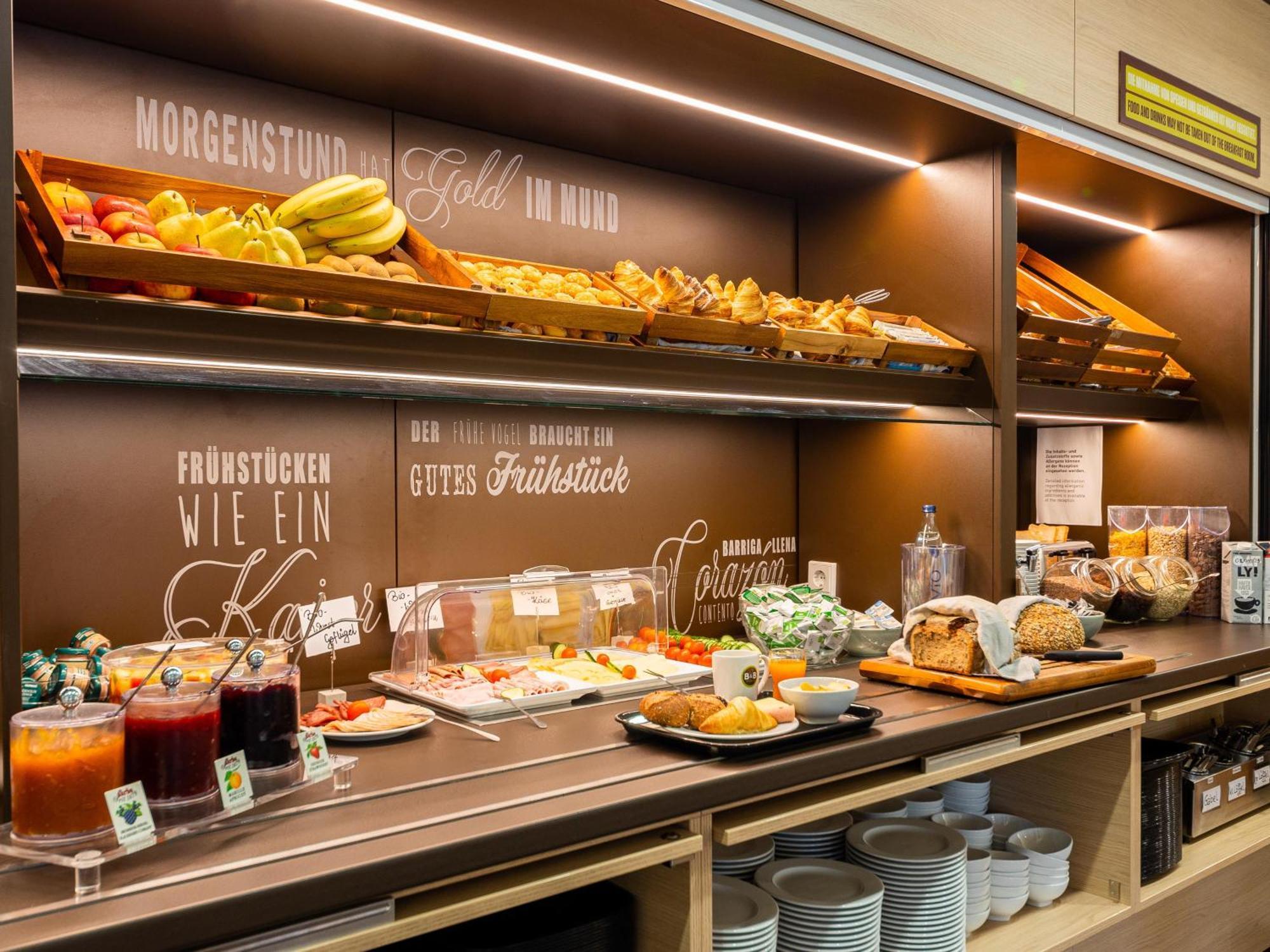 B&B Hotel Essen-City Экстерьер фото