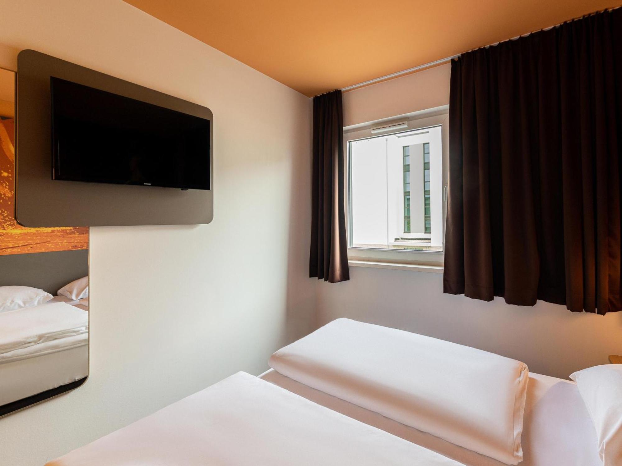 B&B Hotel Essen-City Экстерьер фото