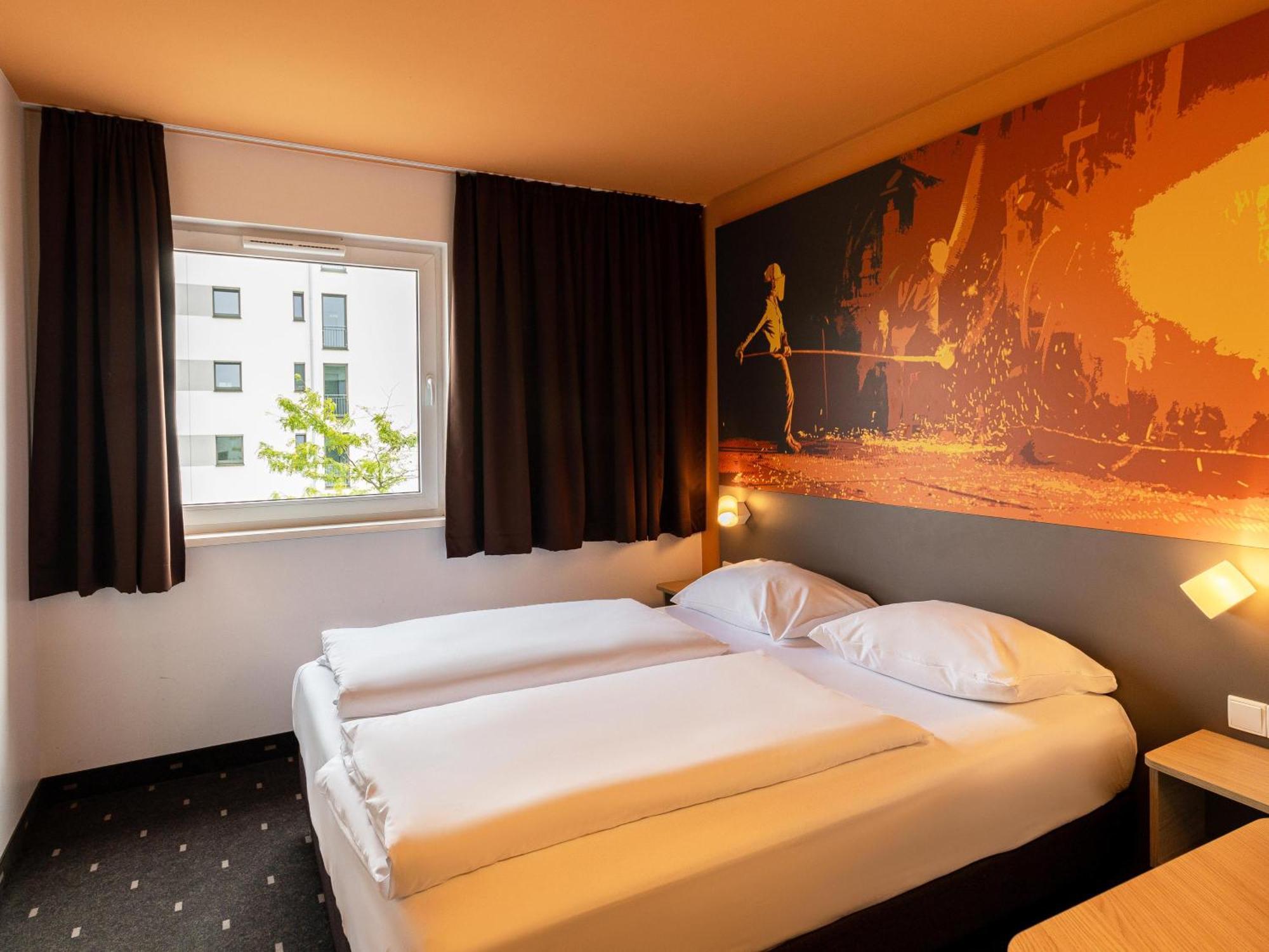 B&B Hotel Essen-City Экстерьер фото