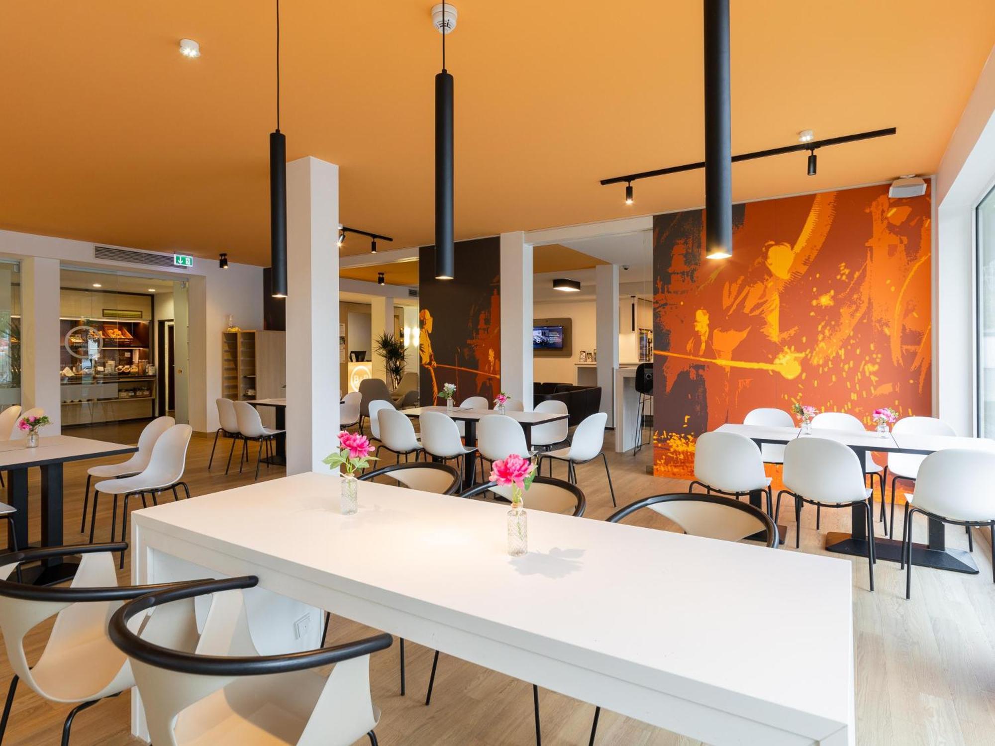 B&B Hotel Essen-City Экстерьер фото